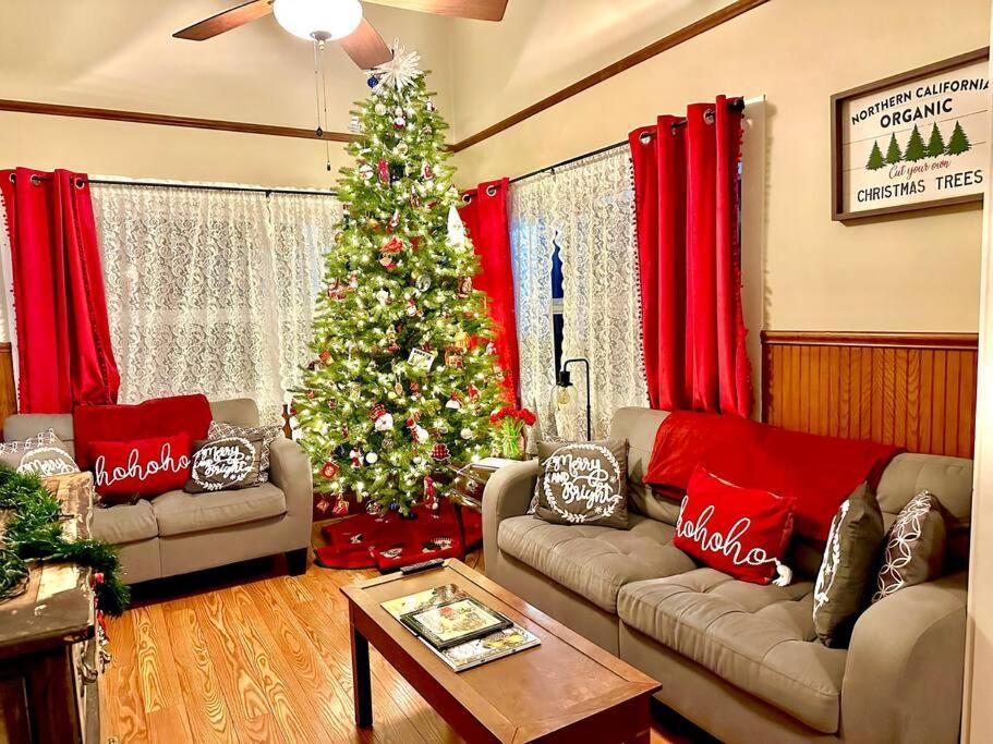 Spacious Downtown Jackson Retreat- Historic Hangout Εξωτερικό φωτογραφία