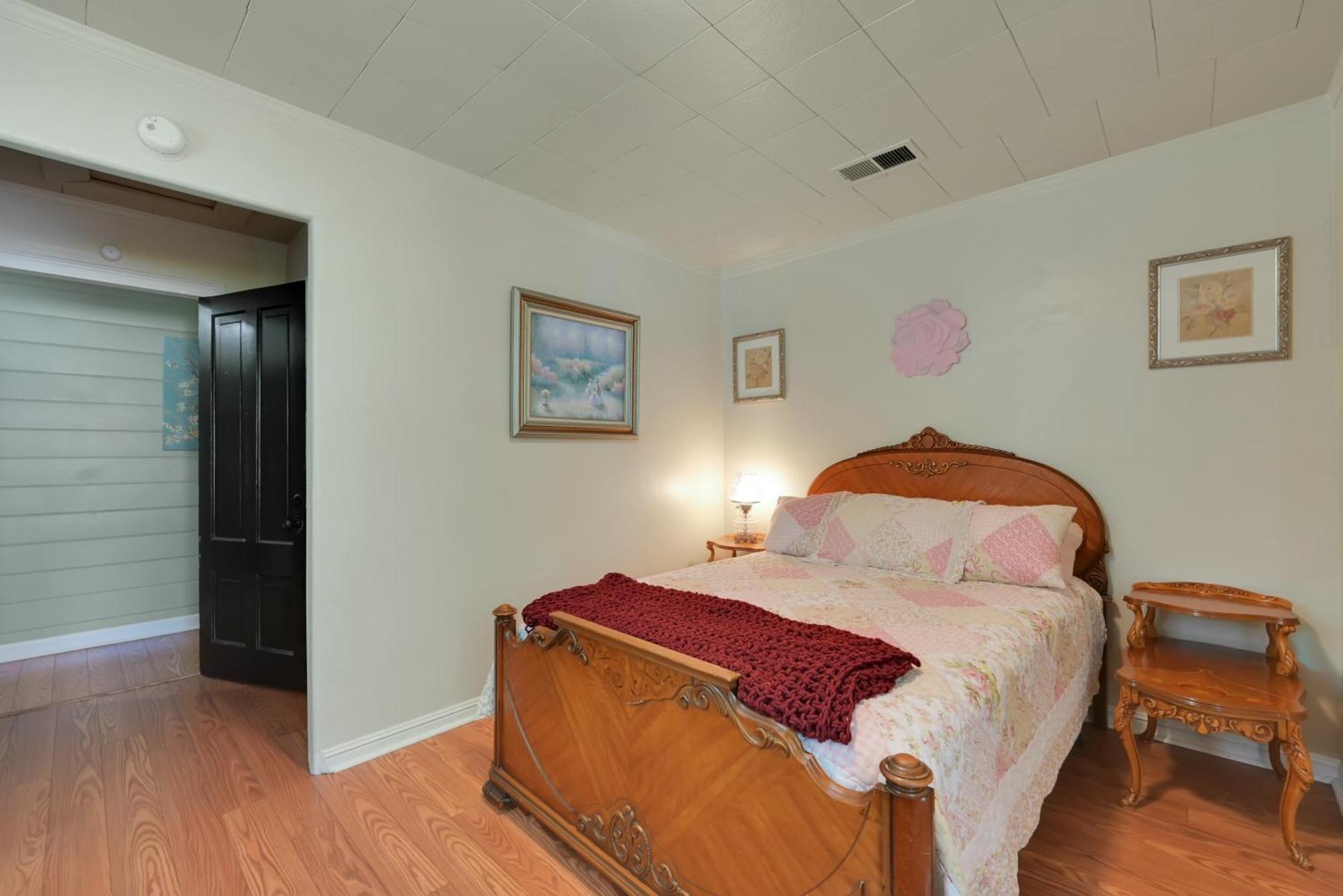 Spacious Downtown Jackson Retreat- Historic Hangout Εξωτερικό φωτογραφία