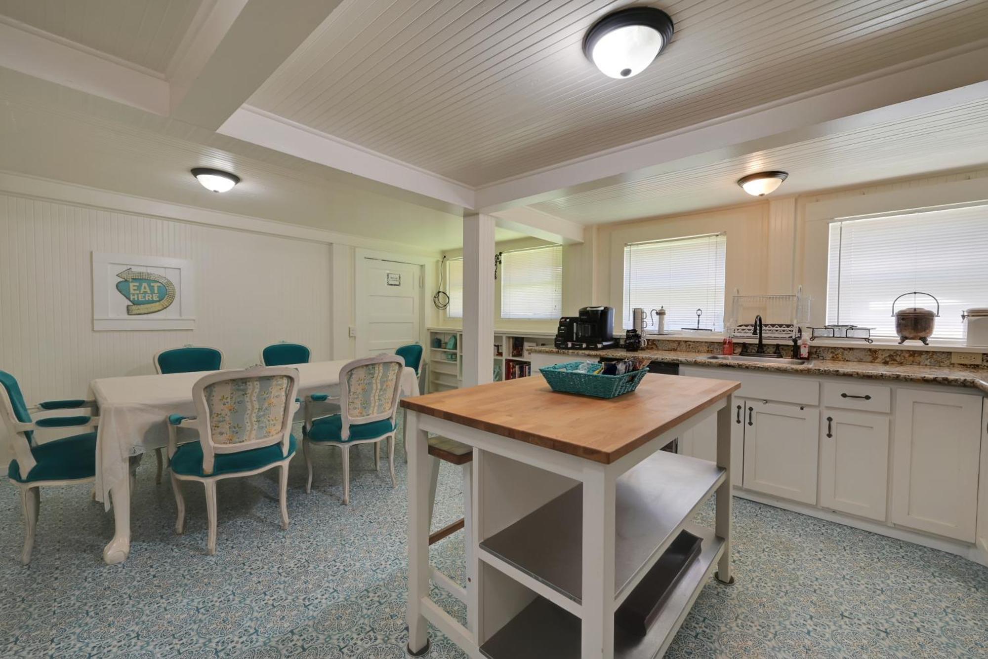 Spacious Downtown Jackson Retreat- Historic Hangout Εξωτερικό φωτογραφία
